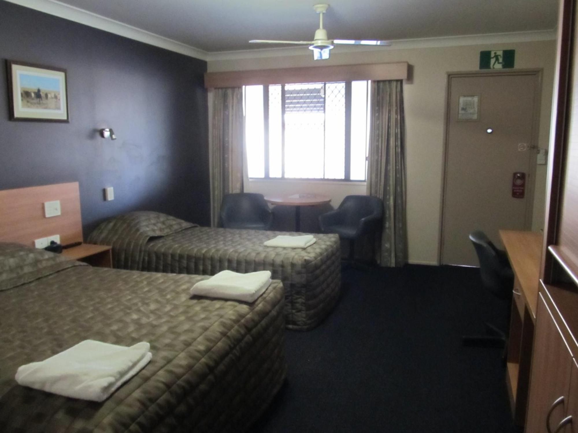 Sunpalms Motel Rockhampton Zimmer foto